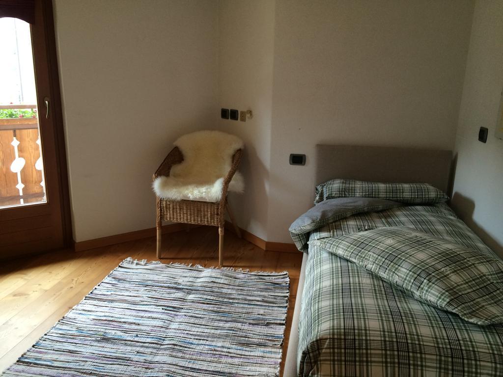 Casa Lucia Lejlighed Isolaccia Værelse billede